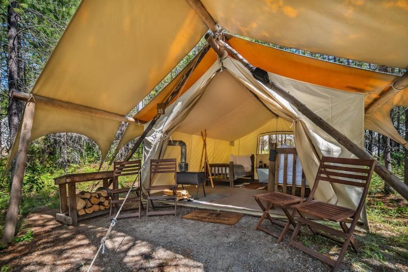 Under Canvas West Yellowstone Eksteriør billede